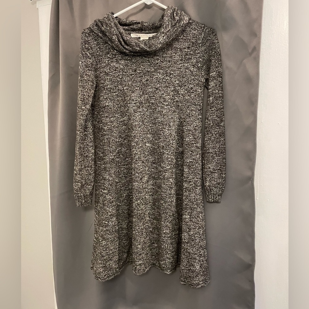 Max studios black and white scarf dress